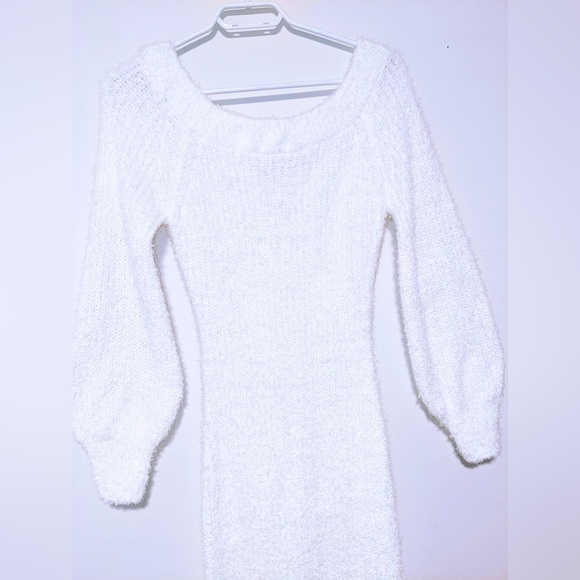 White fuzzy sweater dress - Picture 1 of 5